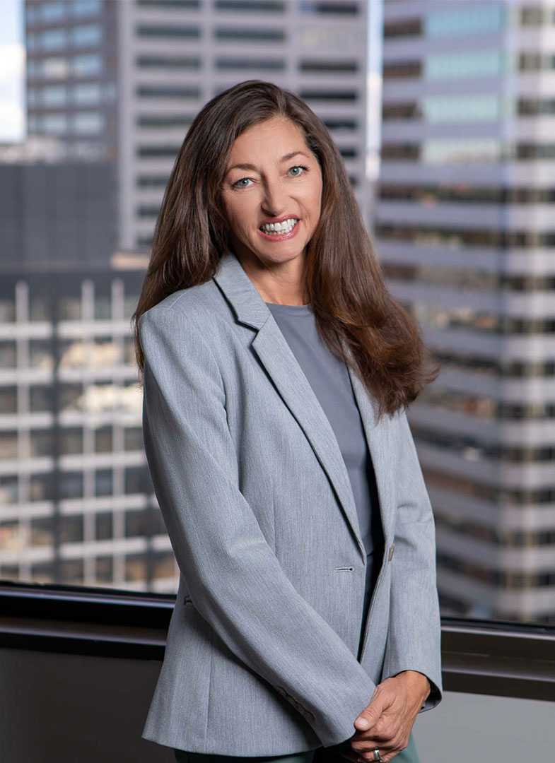 Alicia Ellis, DURA